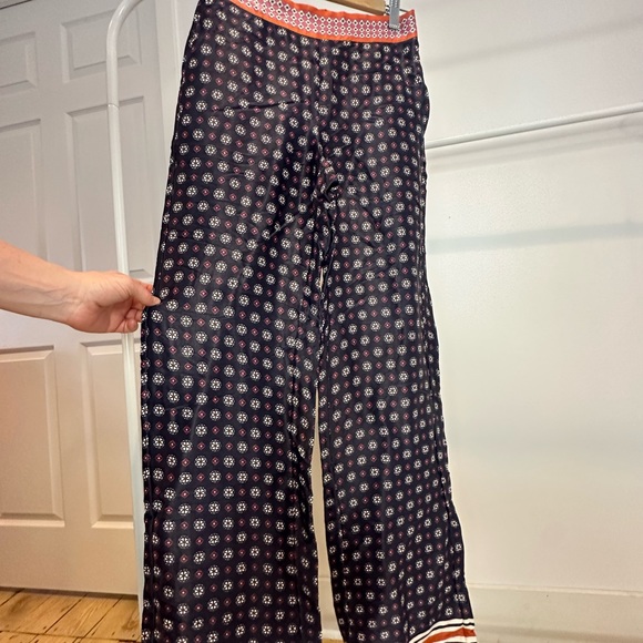 Gorgeous Massimo Dutti wide leg silky dress pants US 2 NWOT - Picture 6 of 11